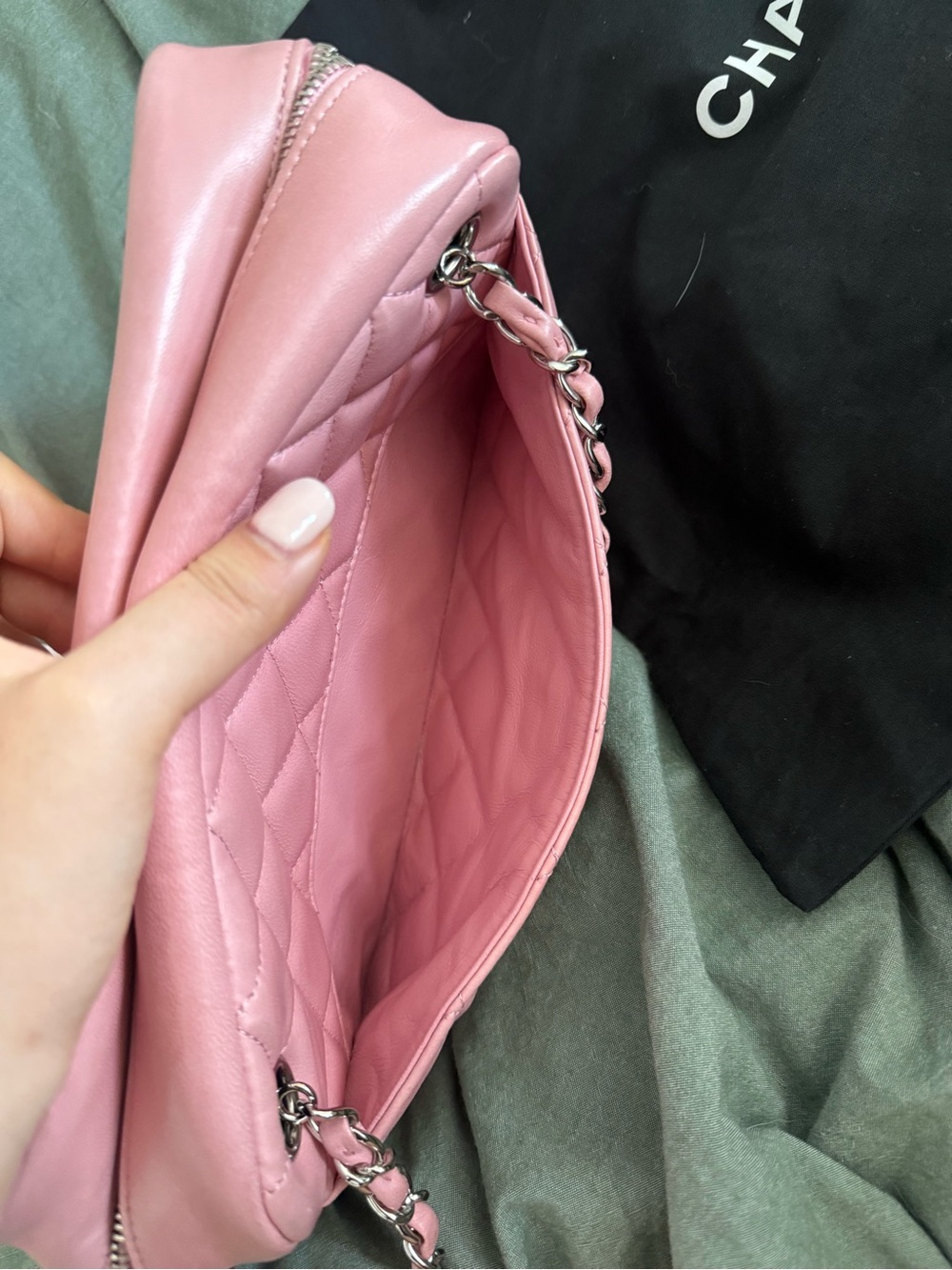 CHANEL Quilted Pink Lambskin Camera Bag - Picture 14 of 15
